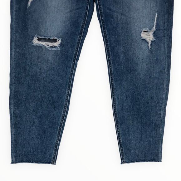 JUST USA Raquel Distressed Scissor Hem Cropped Skinny Jean size 14/32 - Picture 4 of 12
